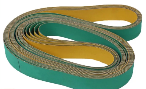 天圳（zhèn）輸送帶廠家 | 片基帶的特點和應（yīng）用（yòng）領域