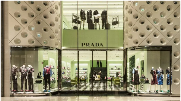 Prada：考慮（lǜ）在米（mǐ）蘭雙重上市！“某賣家售假貨獲銀手（shǒu）鐲一對且3年期”