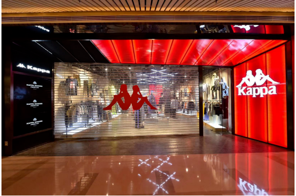 淨虧損4.1億元，知名品牌門店淨減少21家（jiā）！