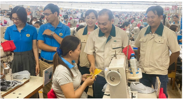 多家製鞋大廠訂單減少，獎（jiǎng）金不變！最多（duō）可獲黃金一兩